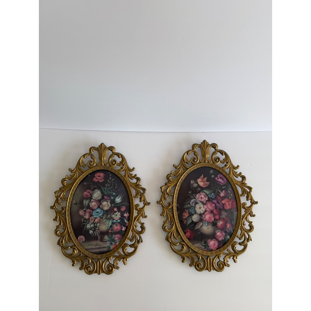 Ornate Gold Oval Floral Wall Art Pair Hollywood Regency Scroll Frames VTG Set 2.